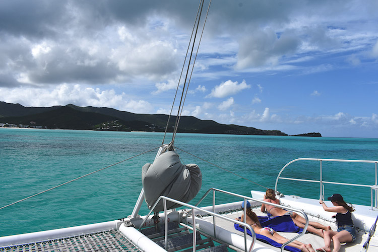 antigua chase the race antigua sailing week vanaf de boot-2