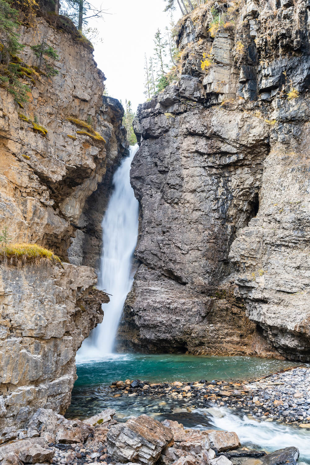 autoroute Canada Banff Johnston Canyon