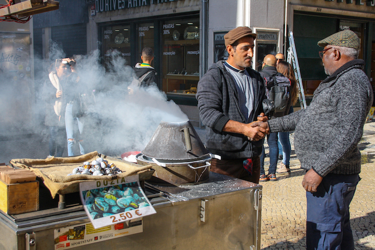 baixa in lissabon locals