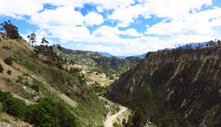 bergen quilotoa lake ecuador loop