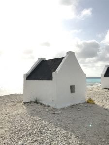 bonaire slaven huisjes