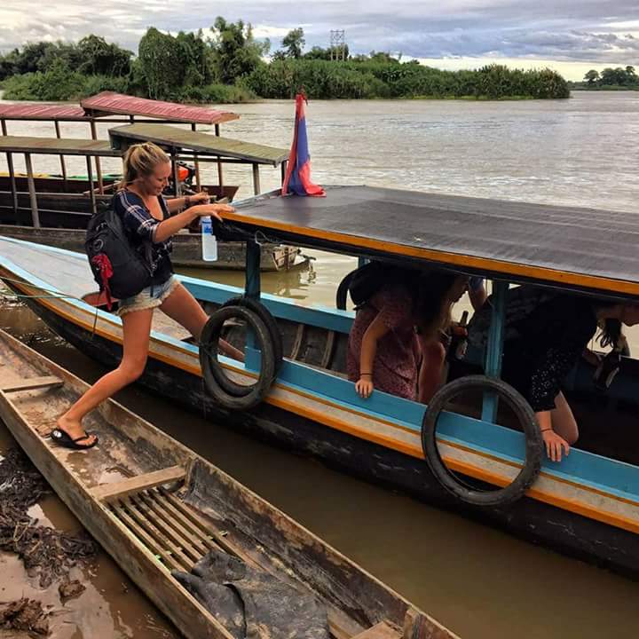 Backpacken In Laos Doe Je Nooit Alleen, Ook Al Ga Je Solo | WeAreTravellers