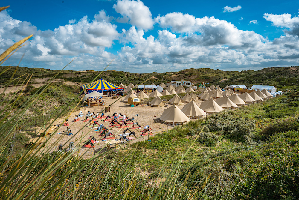 Verheugen Bek gras Beachcamp de Lakens, dé plek om deze zomer te zijn!