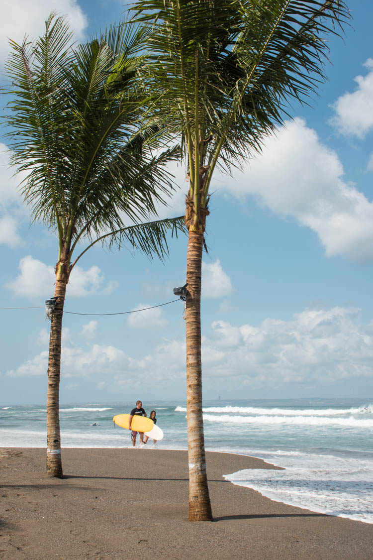 canggu beach surfen