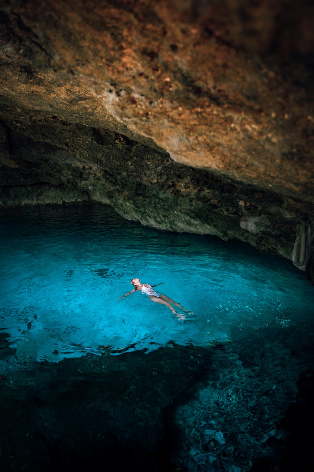 cenote dos ojos, playa del carmen