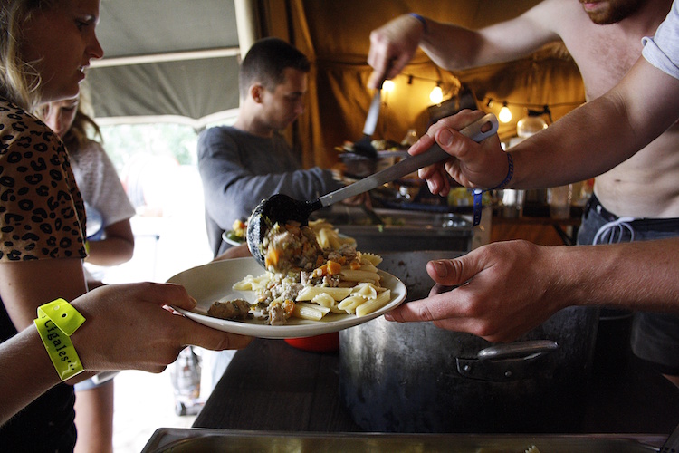 eten surfcamps moliets frankrijk surfen