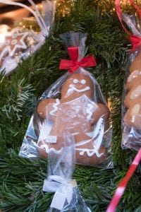 gingerbread man op de kerstmarkt frankfurt