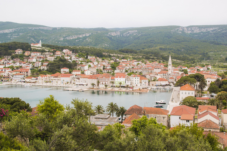 hoppen kroatie Hvar Jelsa eilandjes