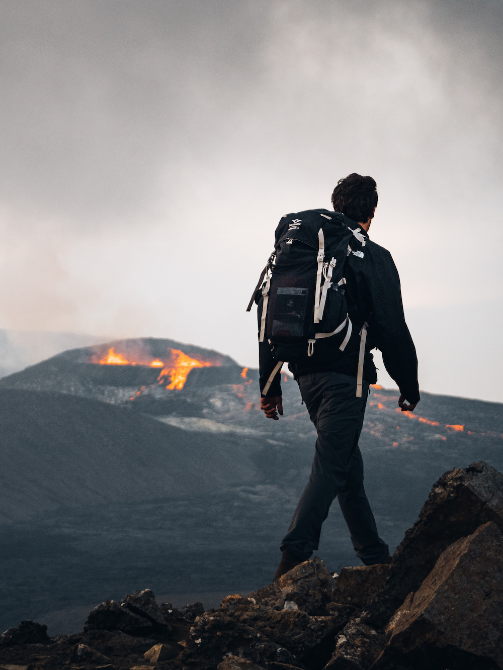 iceland trail hike