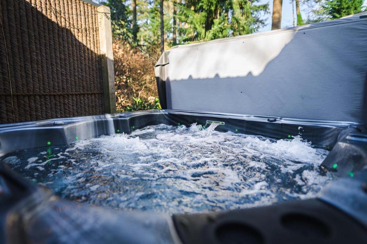 jacuzzi vakantiehuis bos