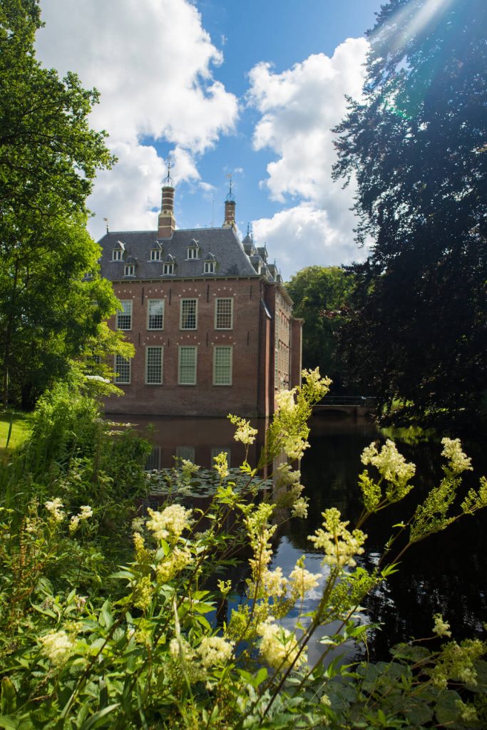 kasteel in de buurt van voorschoten