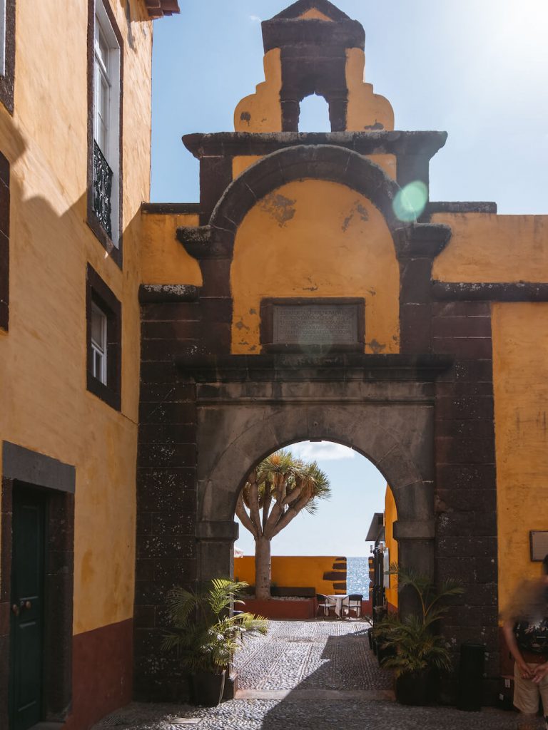 madeira bezienswaardigheden St. Tiago fortress