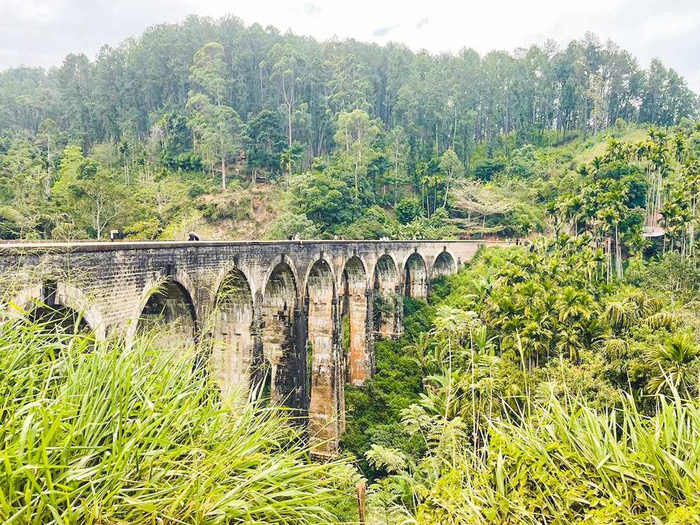 nine arch brigde