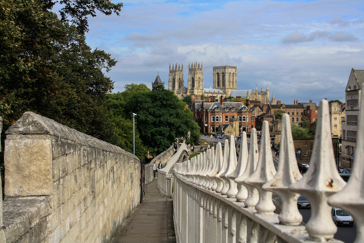 noord-engeland-wat-te-doen-in-york-stadsmuur-2