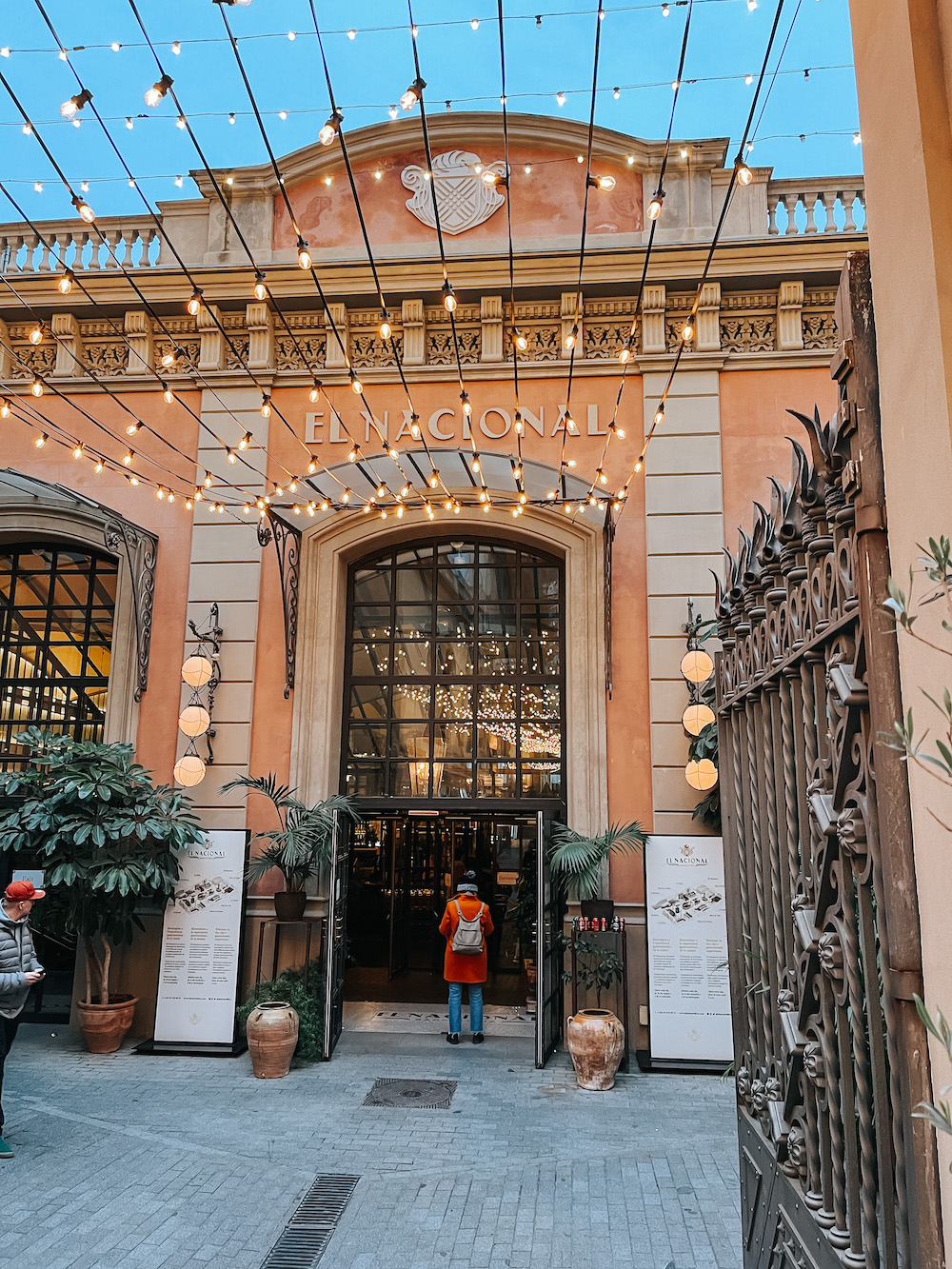 restaurant barcelona, el nacional