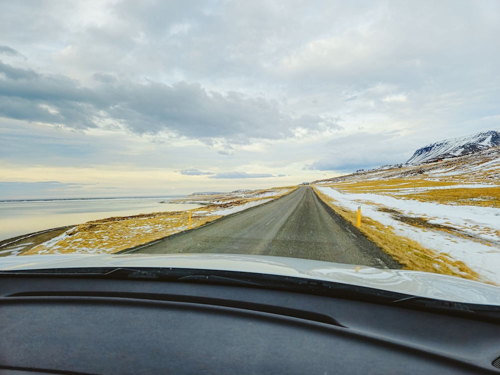 rijden door IJsland