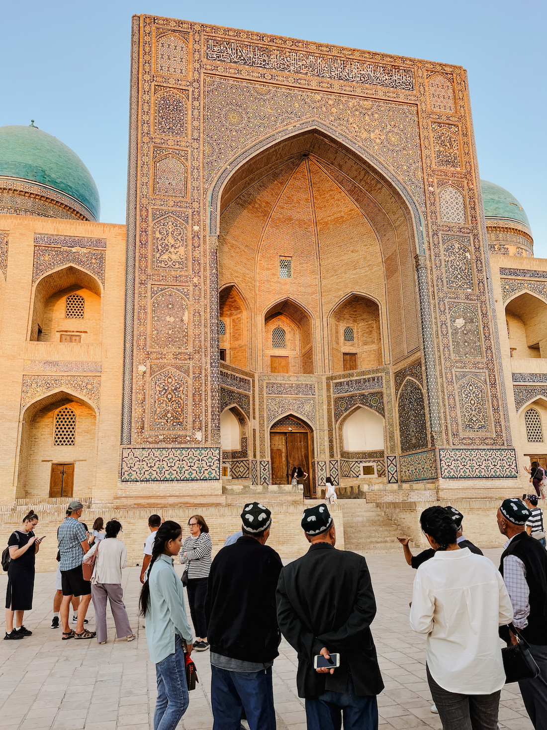 rondreis oezbekistan Mir-i-Arab madrassa Buchara