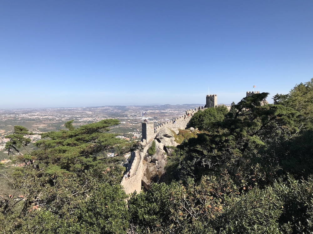 sintra portugal tips Castelo dos Mouros