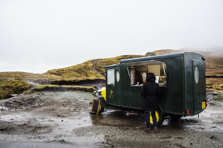 theebusje bij quirang isle of skye tour