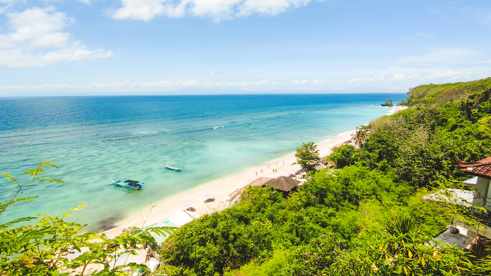 thomas beach uluwatu