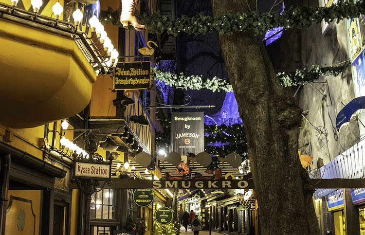 tivoli in de winter kopenhagen