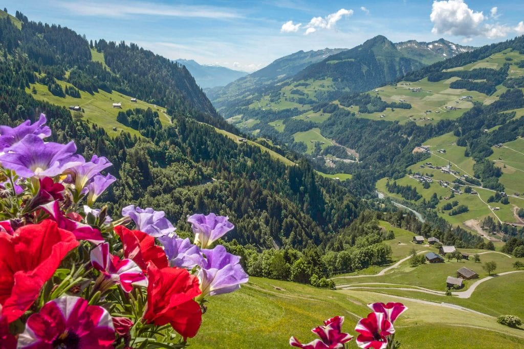 uitzicht oostenrijk Walsertal bergen