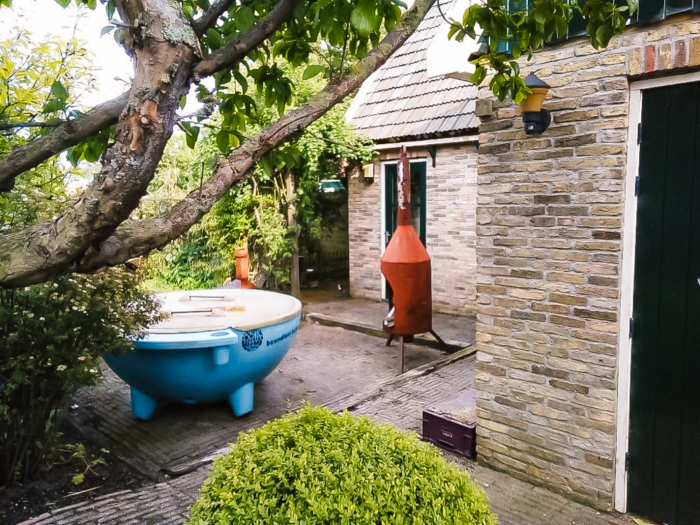 vakantiehuisje terschelling Hottub bij tiny house