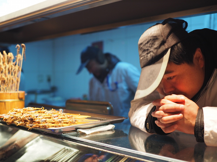 stedentrip beijing verkoper streetfood