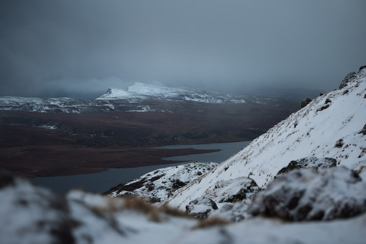 winter naar Old man of Storr schotland