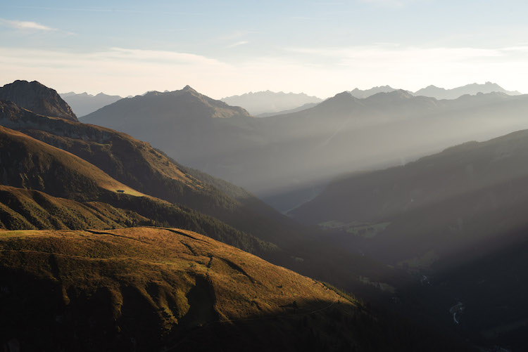 zonlicht montafon in oostenrijk